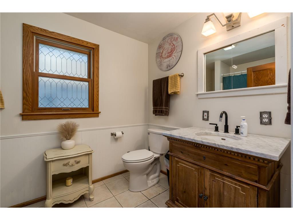 607 Blue Earth Street Mankato MN 56001 6802068 image24