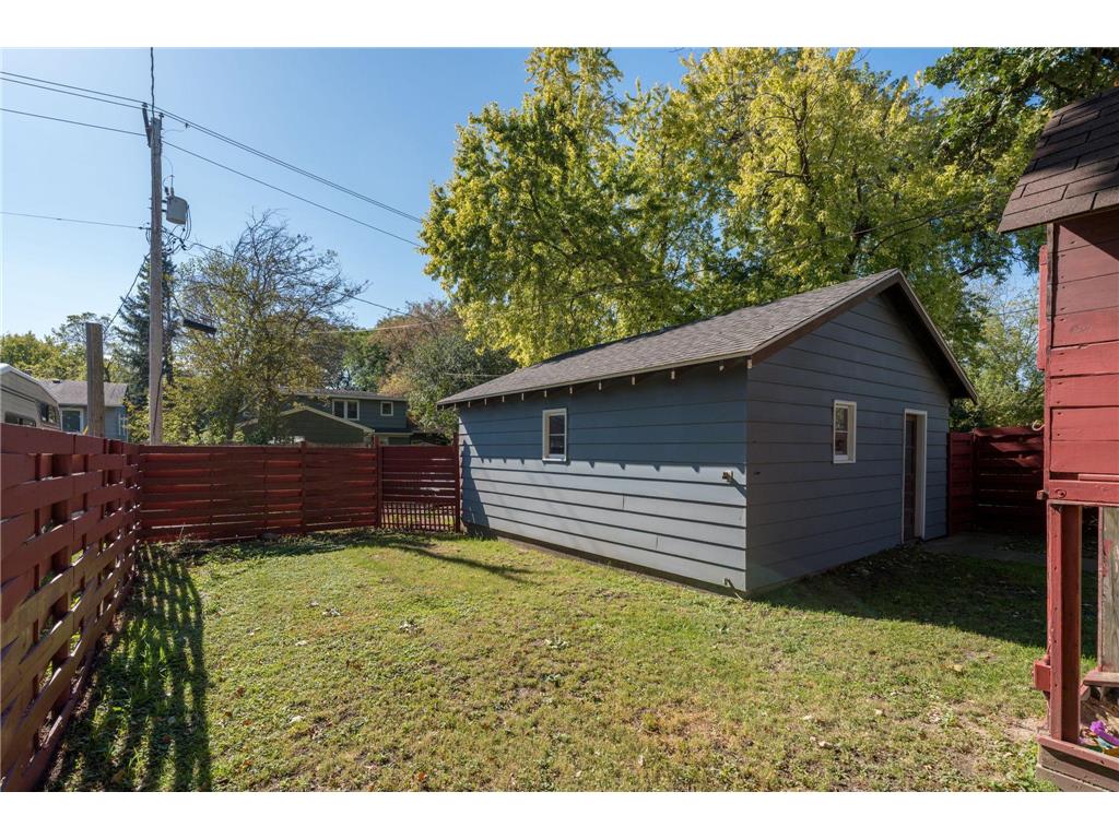 607 Blue Earth Street Mankato MN 56001 6802068 image41