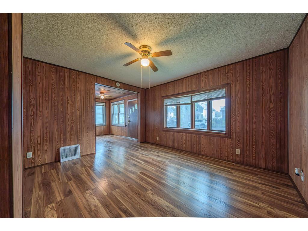 607 Charles Avenue Saint Paul MN 55103 7073870 image2