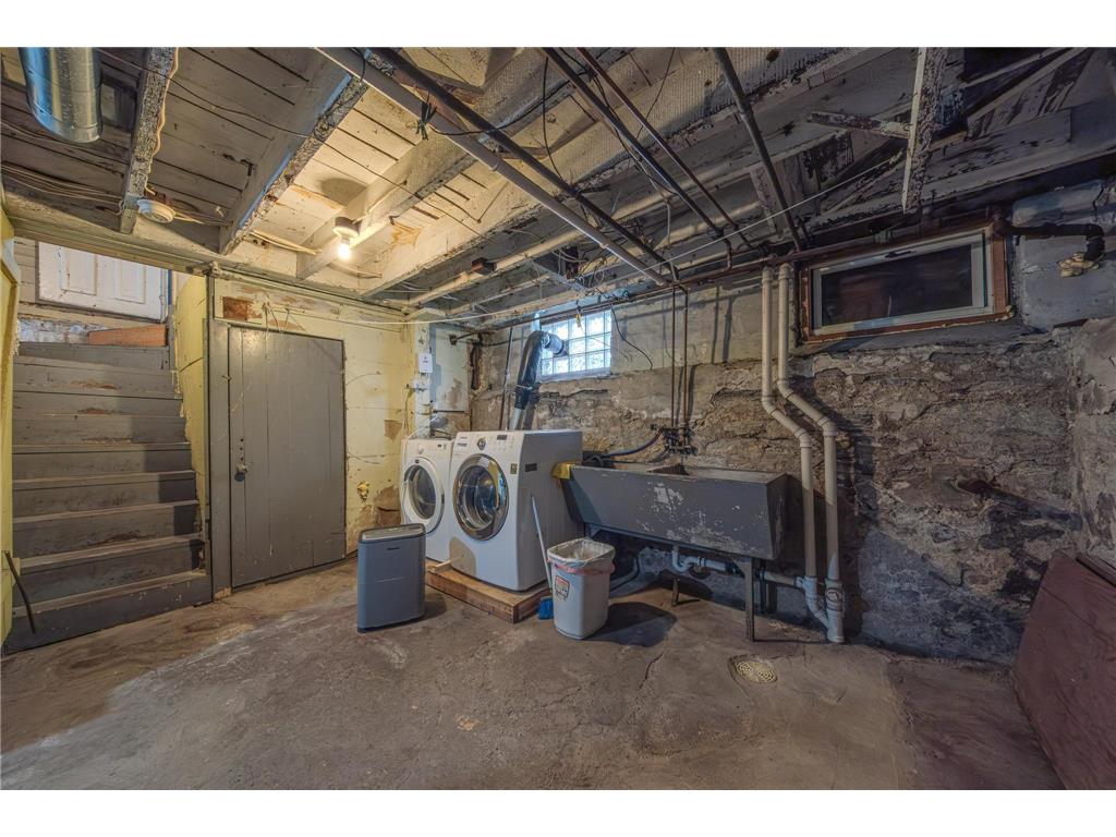 607 Charles Avenue Saint Paul MN 55103 7073870 image21