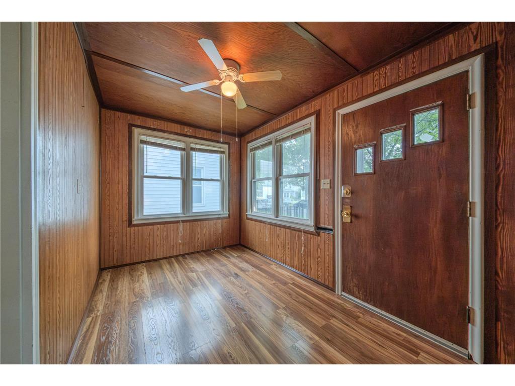 607 Charles Avenue Saint Paul MN 55103 7073870 image3