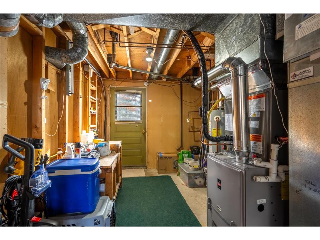 607 Cross Avenue S Amery WI 54001 - Apple River 7037068 image37