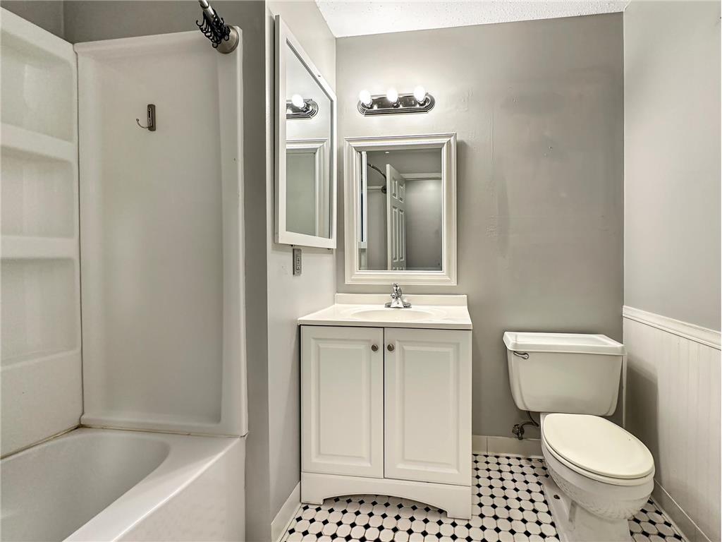 607 E Burnsville Parkway #13 Burnsville MN 55337 7059362 image10