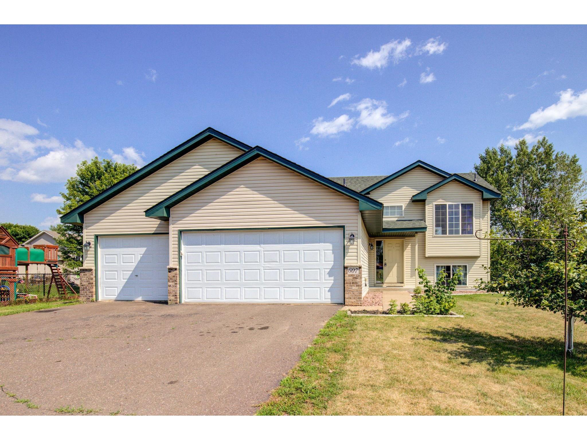 607 Horseshoe Lane, Braham, MN 55006 MLS 6007195 Edina Realty