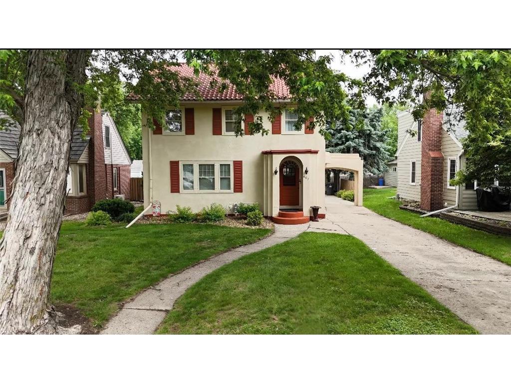 607 Lake Avenue Worthington MN 56187 6627110 image1