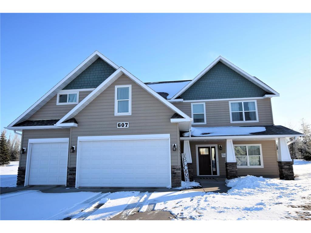 607 Maple Lane Roseau MN 56751 6341747 image1