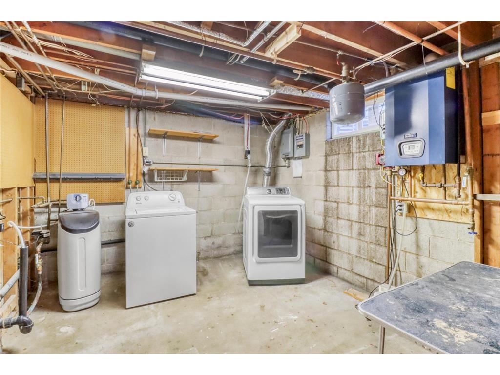 607 Maplewood Drive SE Pelican Rapids MN 56572 7099118 image44