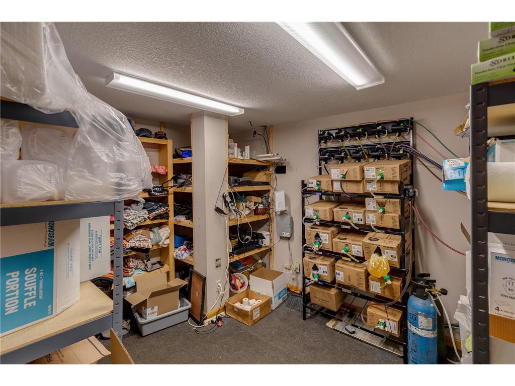 607 Minnesota Avenue W Walker MN 56484 6689157 image16