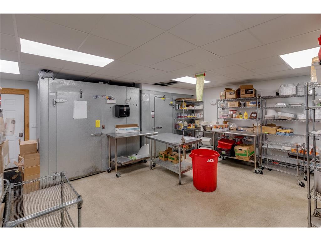 607 Minnesota Avenue W Walker MN 56484 6689157 image18