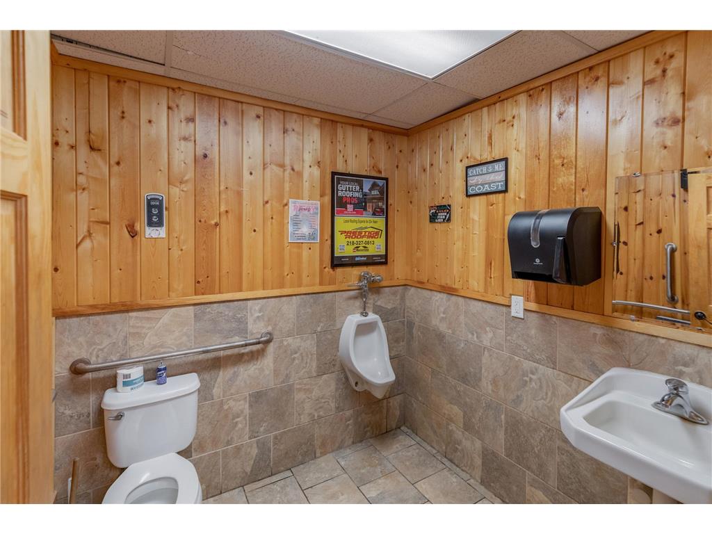 607 Minnesota Avenue W Walker MN 56484 6689157 image9