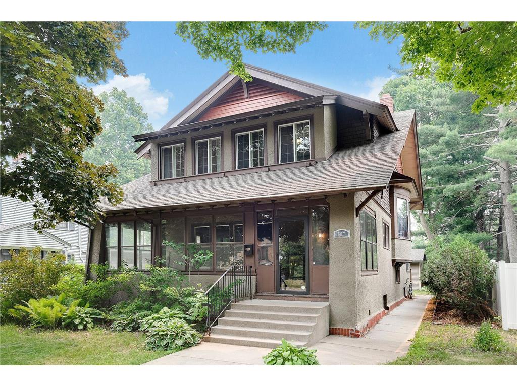 607 Pine Street W, Stillwater, MN, 55082 MLS 6375998 Edina Realty