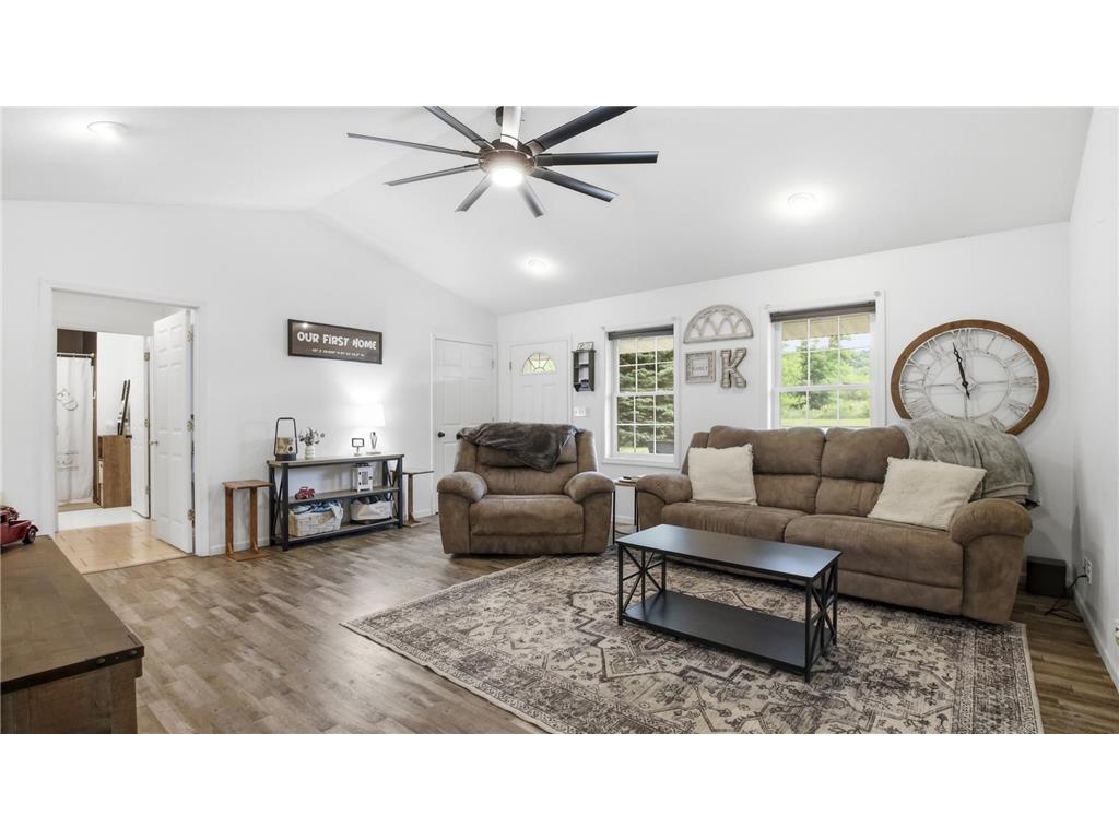 607 River Boulevard Wheeler WI 54772 - Hay River 7090893 image3