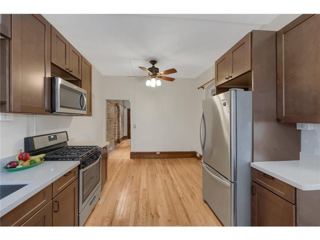 607 S 9th Street #1 Minneapolis MN 55404 6421705 image1