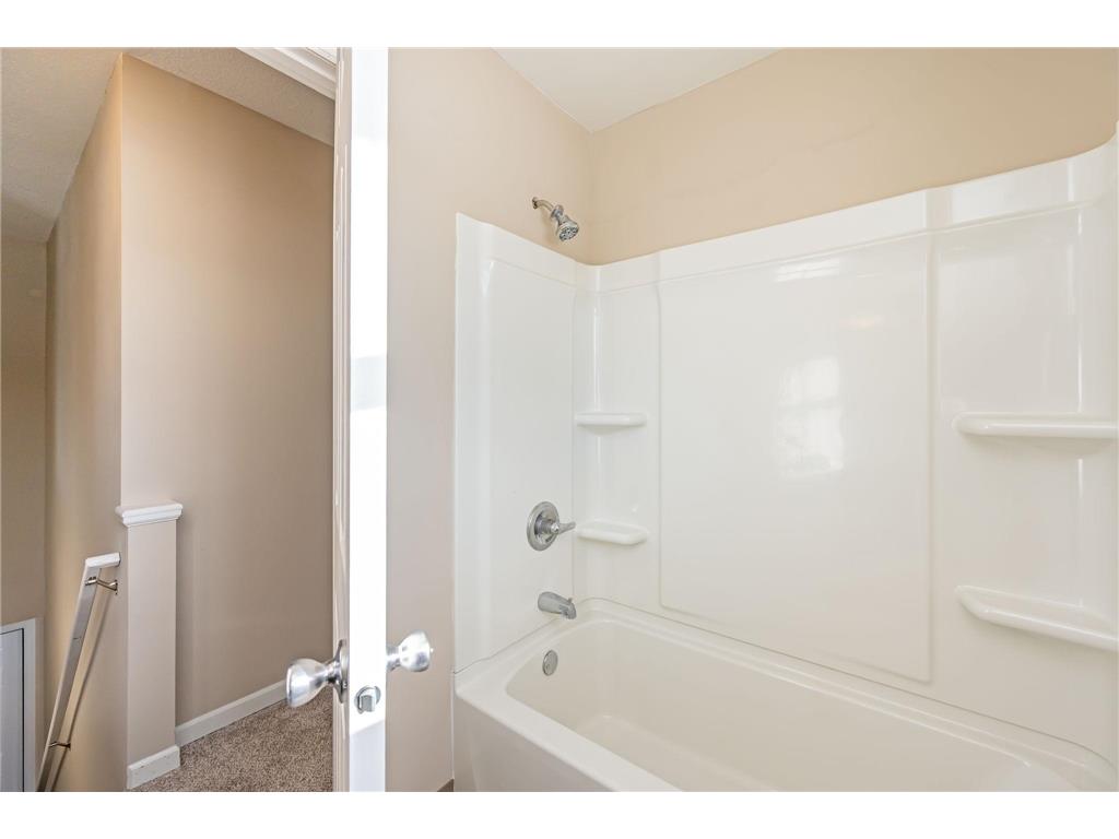 607 Sailor Street N Blue Earth MN 56013 6825670 image28