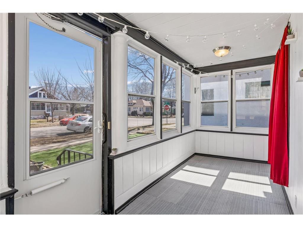 607 Simpson Street Saint Paul MN 55104 7034658 image24