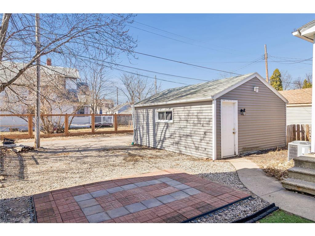 607 Simpson Street Saint Paul MN 55104 7034658 image31