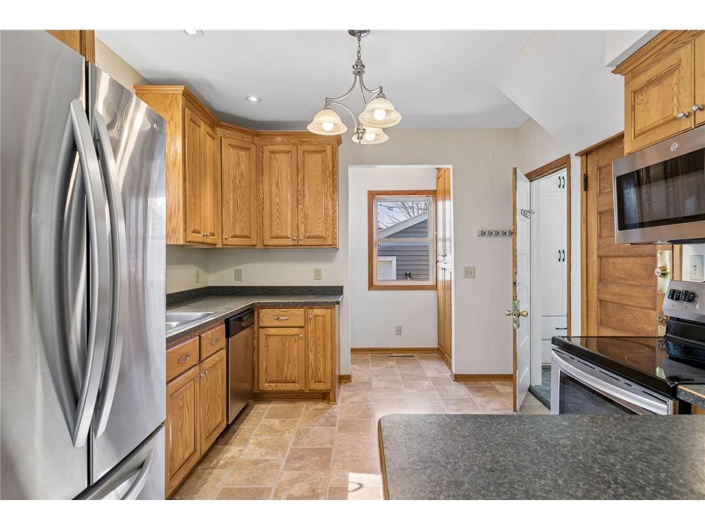 607 Simpson Street Saint Paul MN 55104 7034658 image6