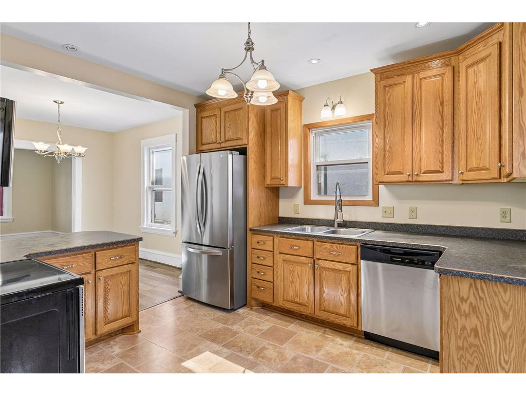 607 Simpson Street Saint Paul MN 55104 7034658 image7