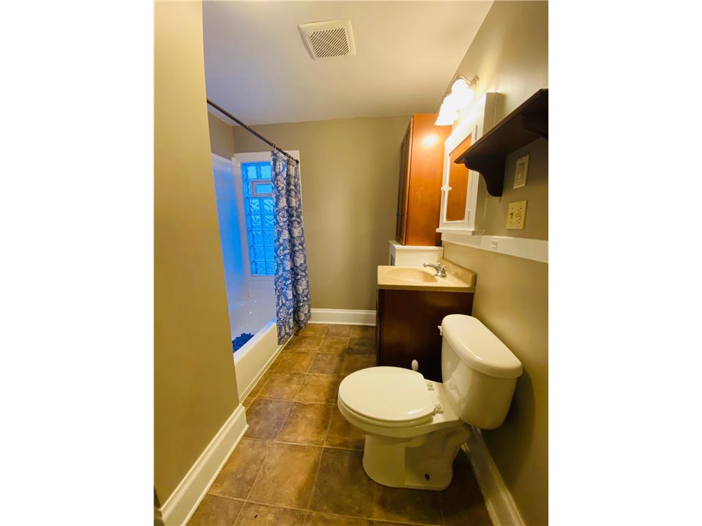 607 Topping Street Saint Paul MN 55103 7005831 image18