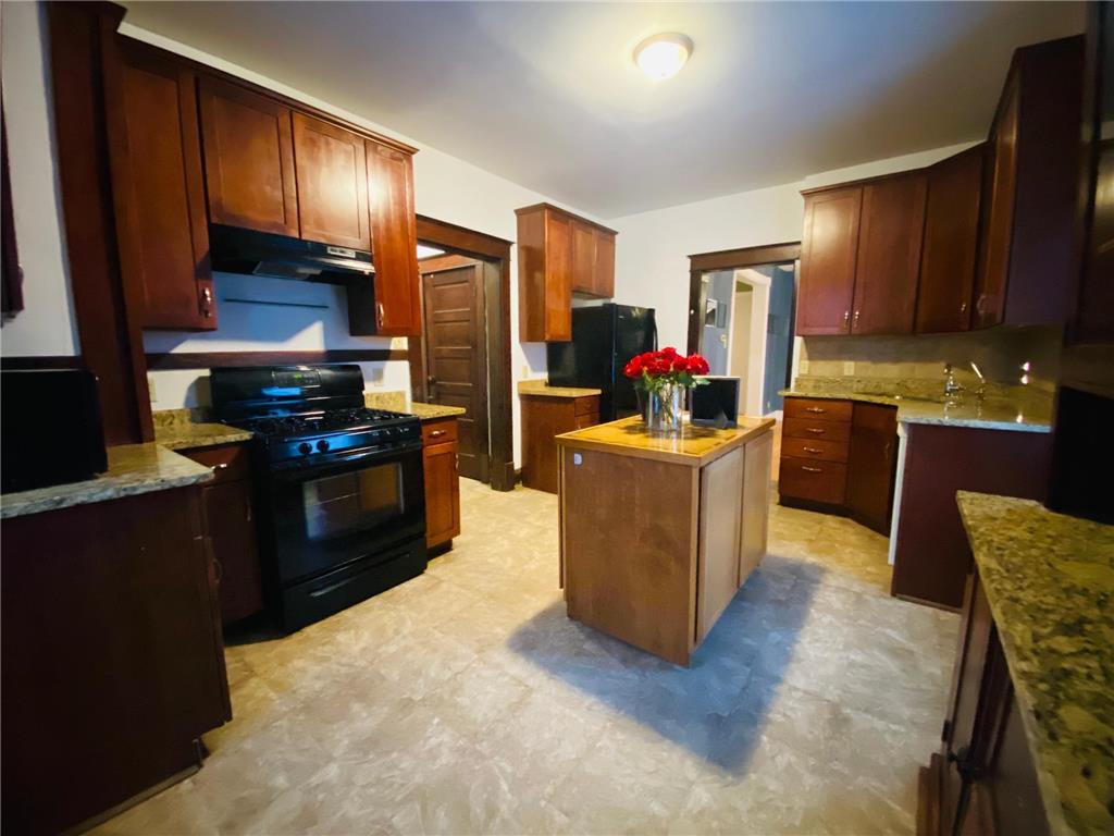 607 Topping Street Saint Paul MN 55103 7005831 image4