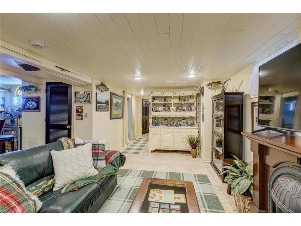 607 Vine Street Hudson WI 54016 7086364 image38