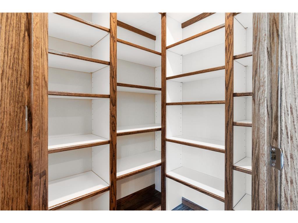 607 W Colfax Street Parkers Prairie MN 56361 6742174 image21