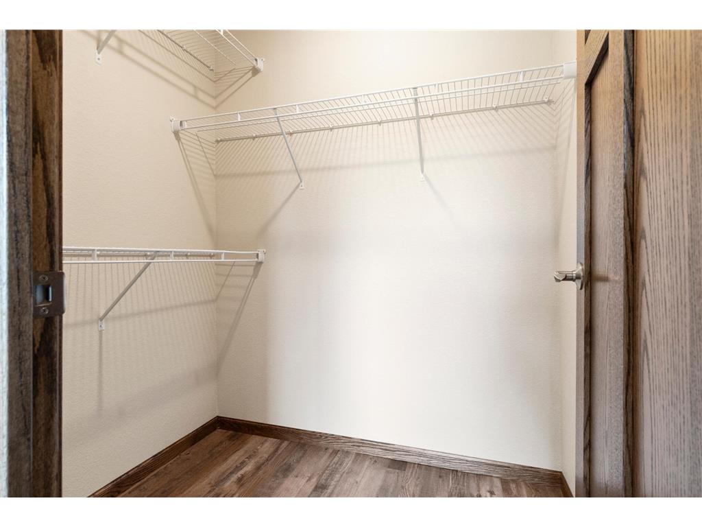 607 W Colfax Street Parkers Prairie MN 56361 6742174 image36