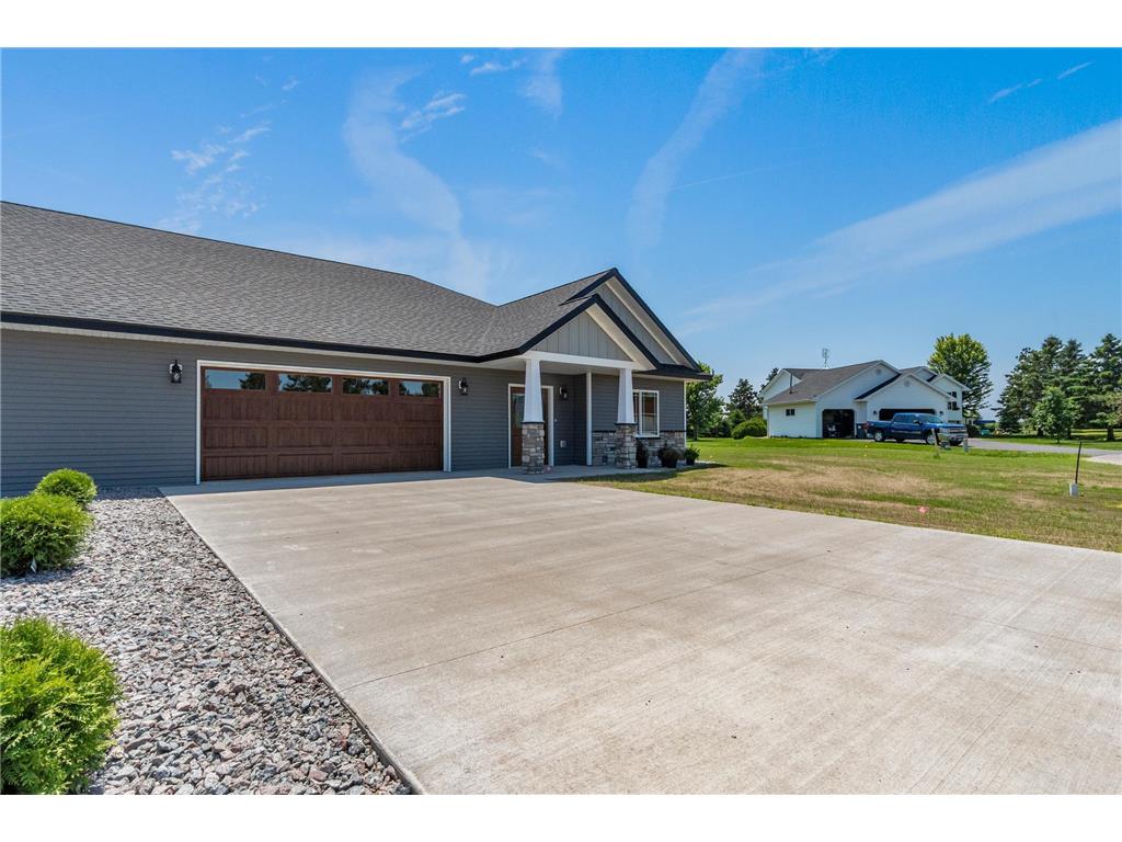 607 W Colfax Street Parkers Prairie MN 56361 6742174 image4