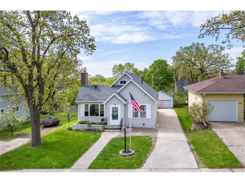 607 W Summit Avenue Fergus Falls MN 56537 7094086 image1