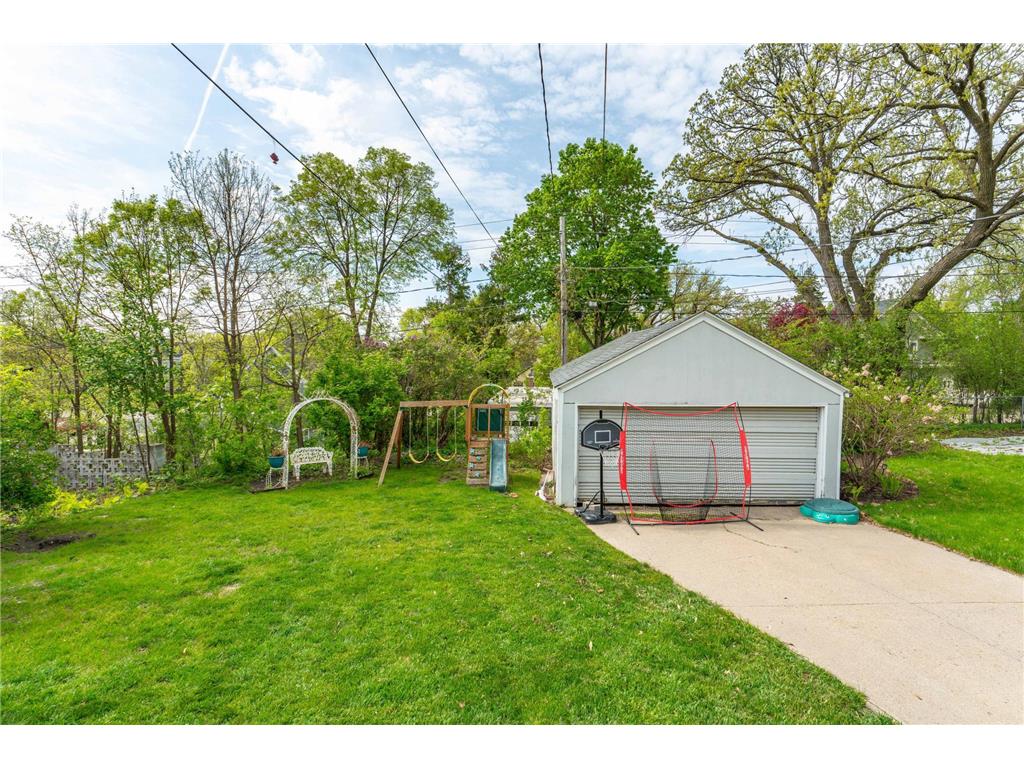 607 W Summit Avenue Fergus Falls MN 56537 7094086 image16