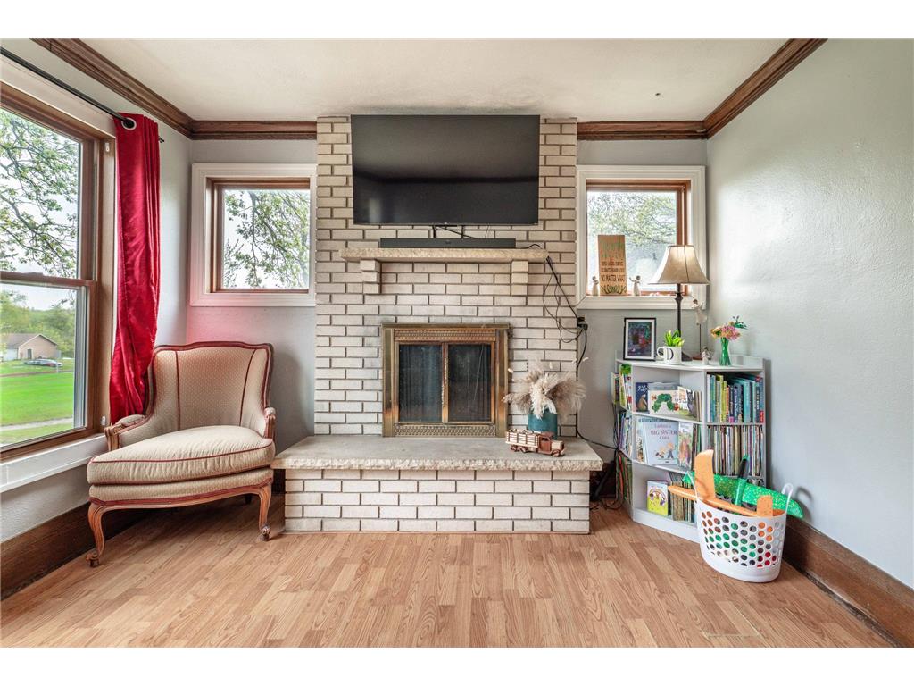 607 W Summit Avenue Fergus Falls MN 56537 7094086 image25
