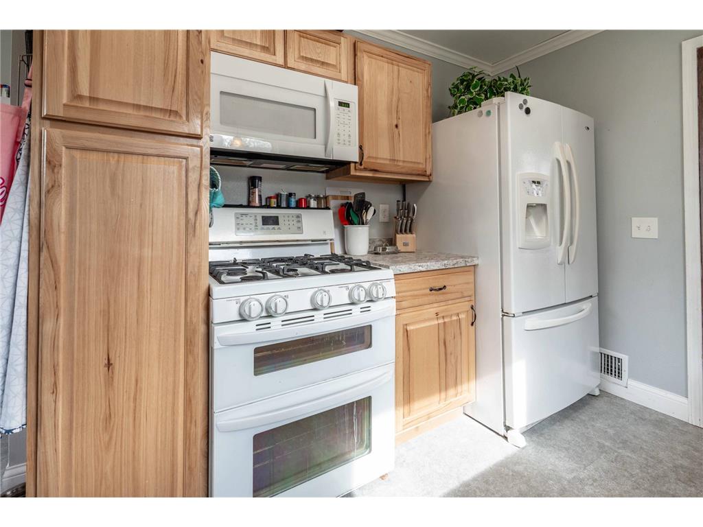 607 W Summit Avenue Fergus Falls MN 56537 7094086 image31