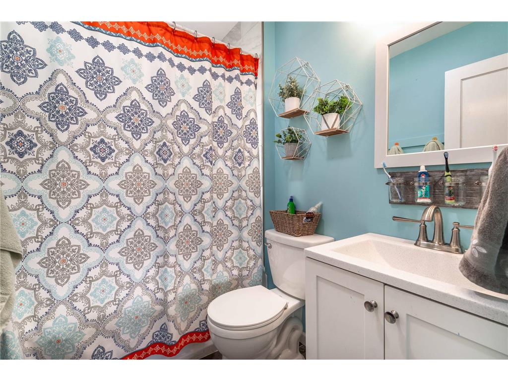 607 W Summit Avenue Fergus Falls MN 56537 7094086 image38