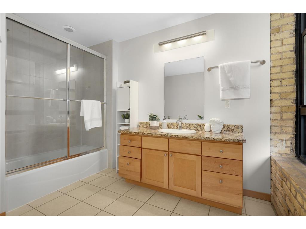 607 Washington Avenue S #302 Minneapolis MN 55415 7023716 image22