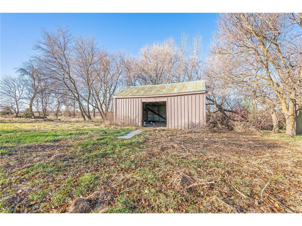 60745 850th Street Alpha MN 56111 6818828 image28