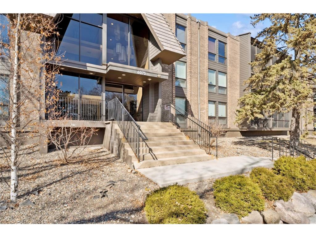 6075 Lincoln Drive #109 Edina MN 55436 6686025 image1