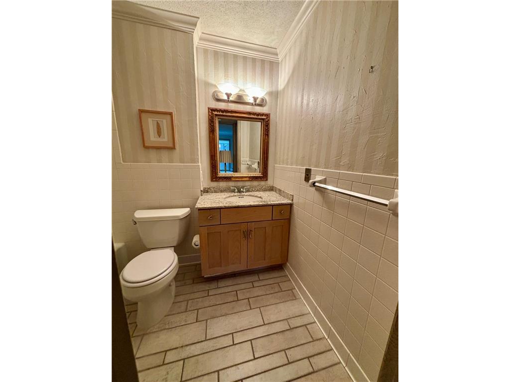 6075 Lincoln Drive #201 Edina MN 55436 6710374 image18