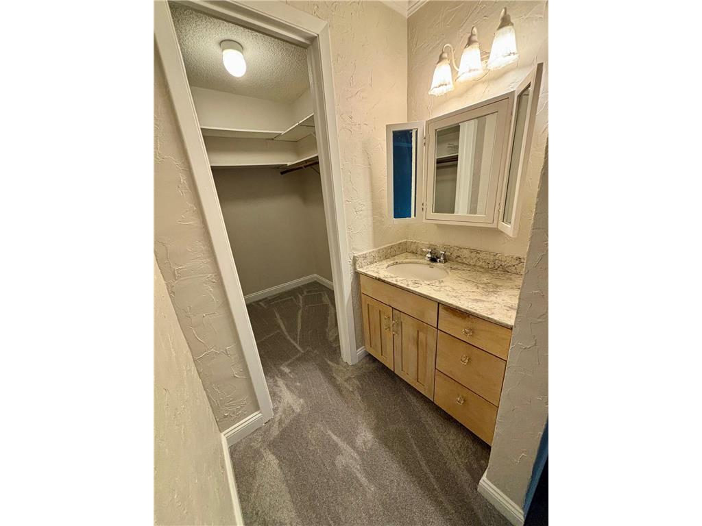 6075 Lincoln Drive #201 Edina MN 55436 7044126 image21
