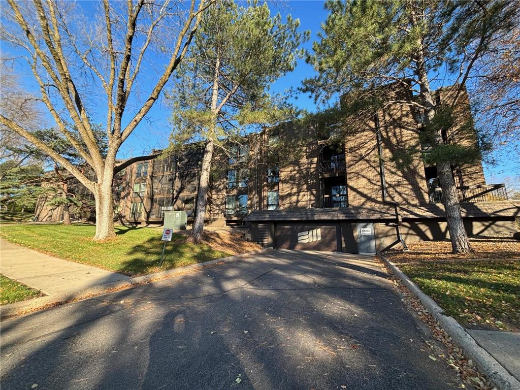 6075 Lincoln Drive #201 Edina MN 55436 7044126 image36