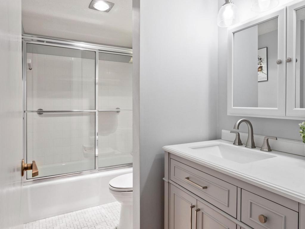 6075 Lincoln Drive #211 Edina MN 55436 7041192 image18