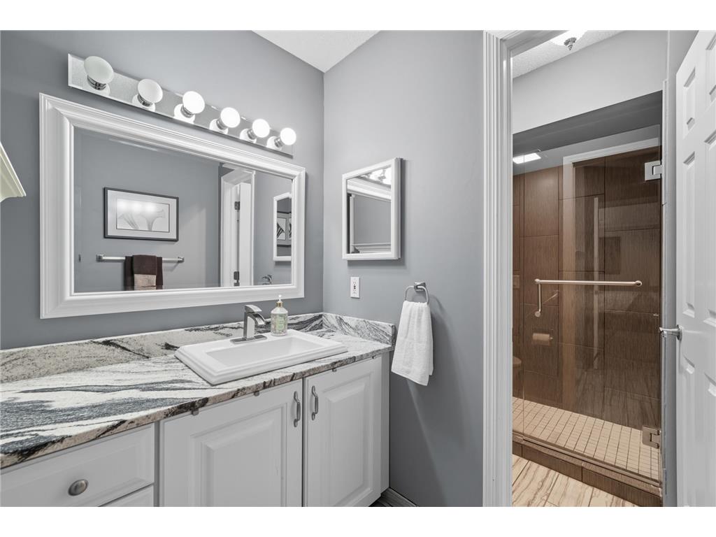 6075 Lincoln Drive #305 Edina MN 55436 6780736 image22