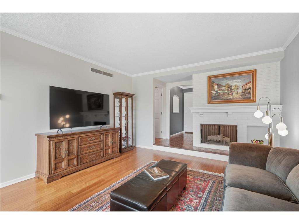 6075 Lincoln Drive #305 Edina MN 55436 6780736 image9