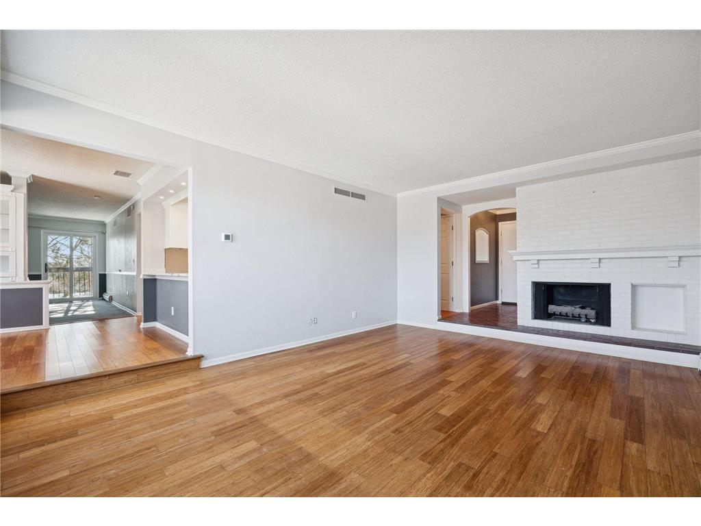 6075 Lincoln Drive #305 Edina MN 55436 7014112 image12