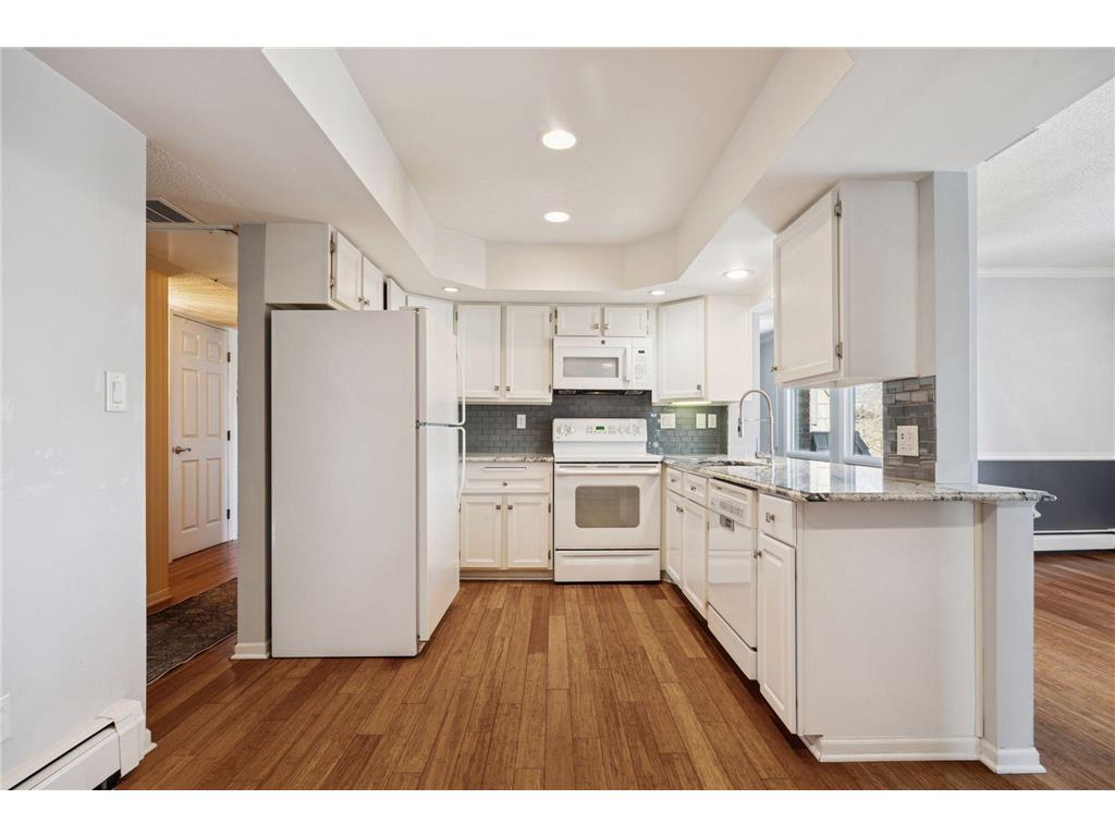 6075 Lincoln Drive #305 Edina MN 55436 7014112 image25