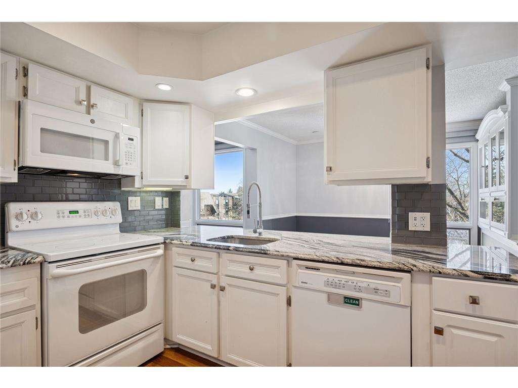 6075 Lincoln Drive #305 Edina MN 55436 7014112 image26