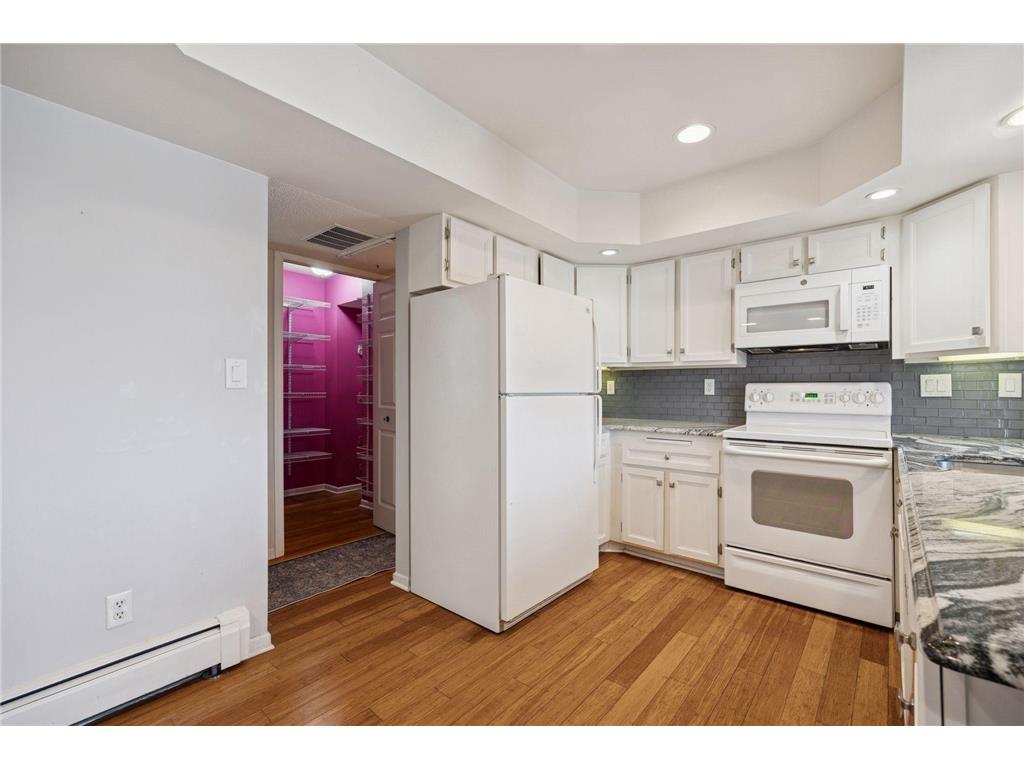 6075 Lincoln Drive #305 Edina MN 55436 7014112 image27