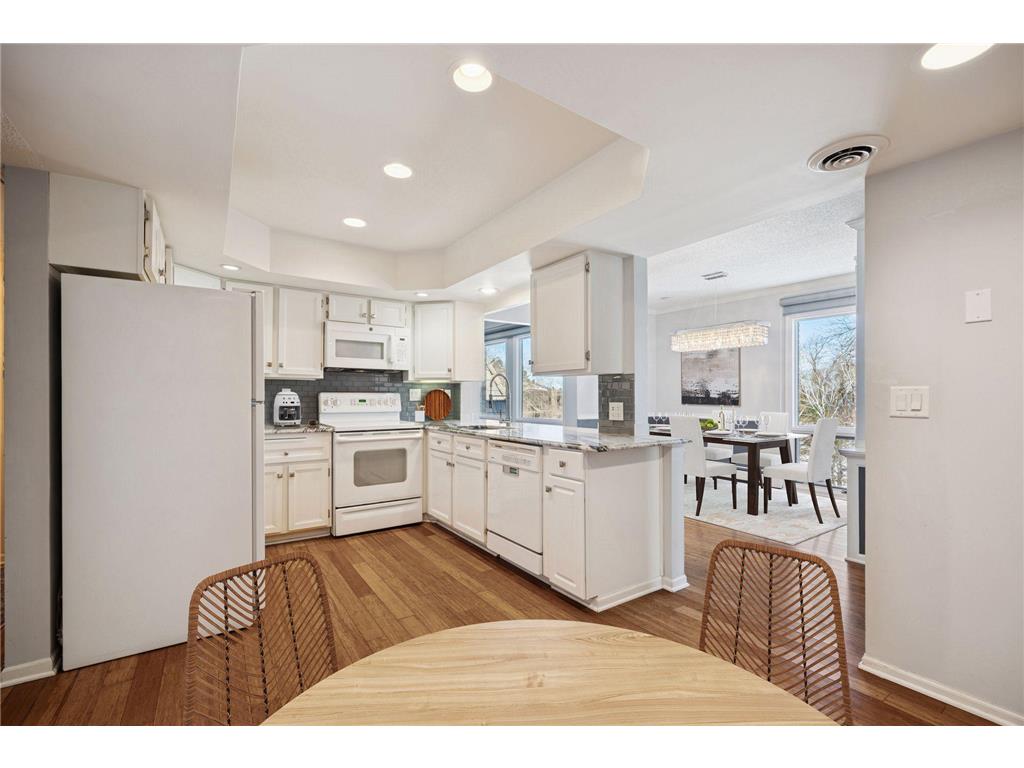 6075 Lincoln Drive #305 Edina MN 55436 7014112 image7