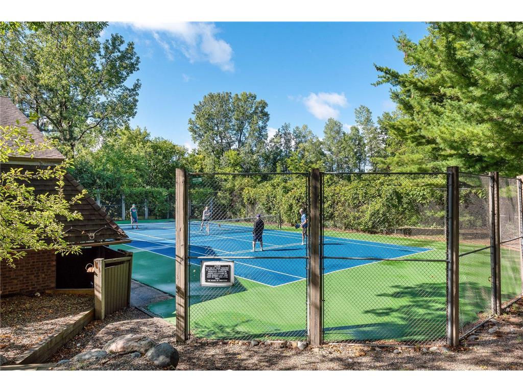 6075 Lincoln Drive #305 Edina MN 55436 7014112 image81