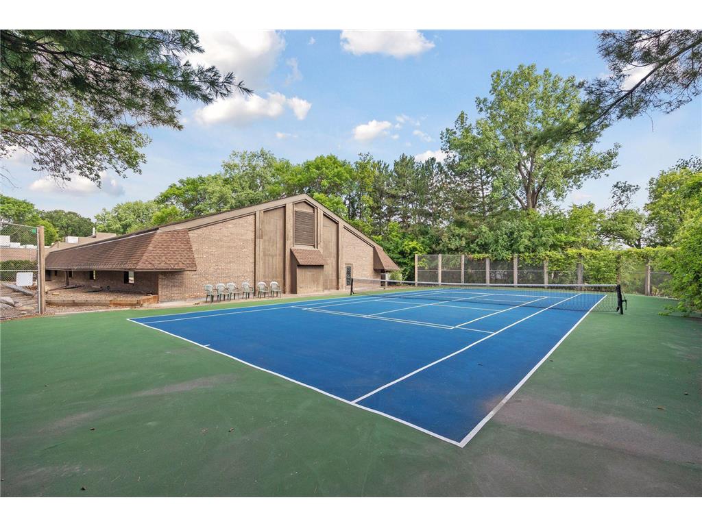 6075 Lincoln Drive #305 Edina MN 55436 7014112 image82