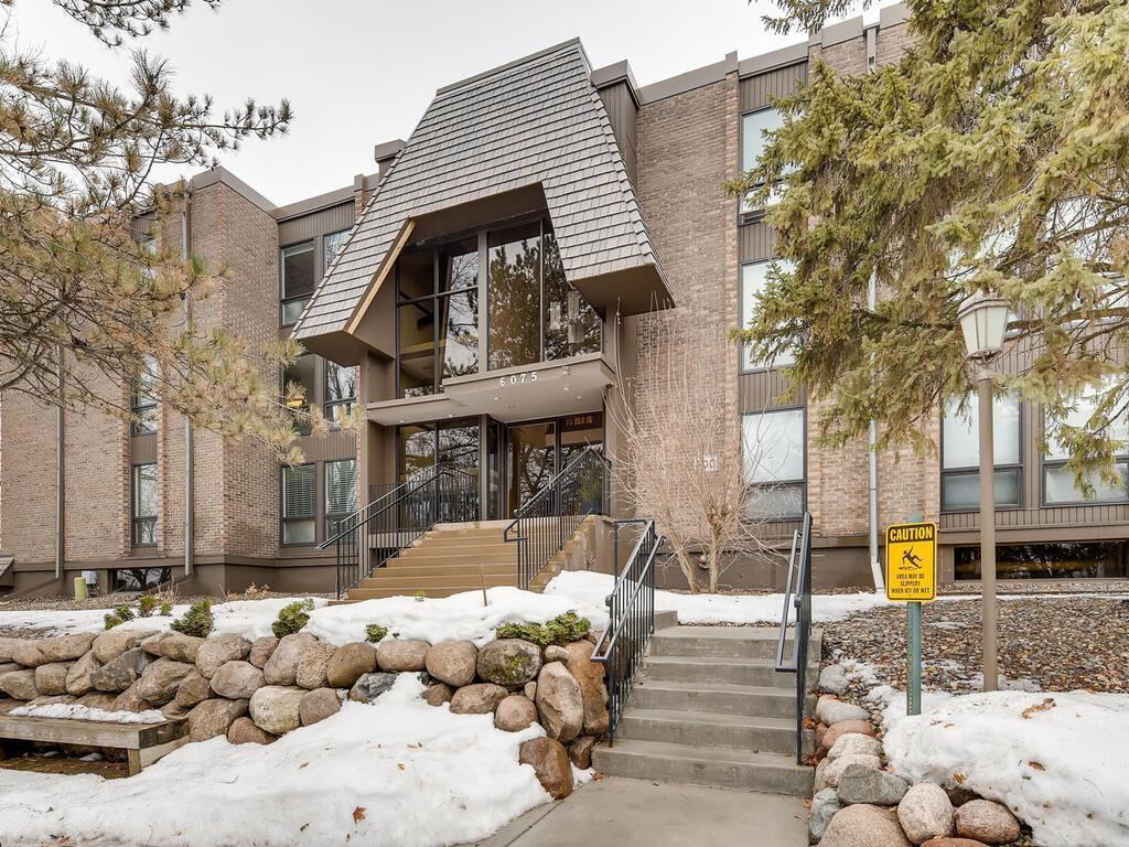 6075 Lincoln Drive 306, Edina, MN, 55436 MLS 6301075 Edina Realty